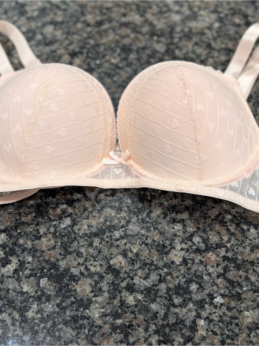 Hush Pink Hearts Padded Push Up Lace Support Band Bra 38D EUC